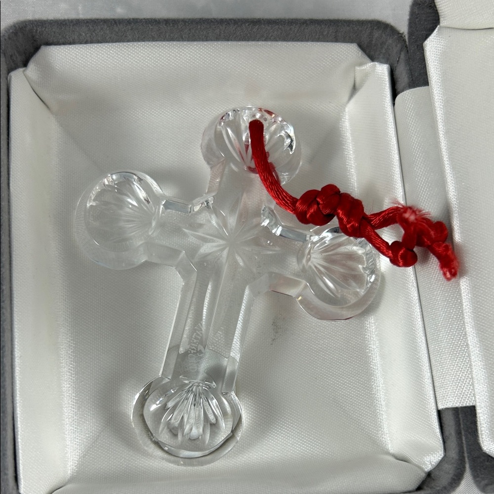 Waterford Crystal 2000 Cross Christmas Exclusive Ornament